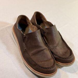 OluKai mens Kalia Leather Slip On Shoes Nubuck Loafers Clog 9 Outdoor Casual GUC